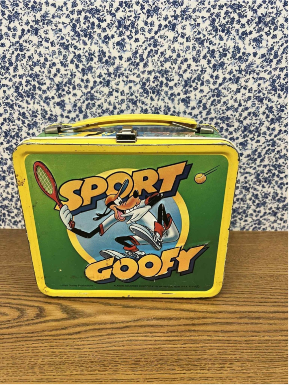 Vintage 1983 Disney Sport Goofy Lunchbox Aladdin Box Only GUC